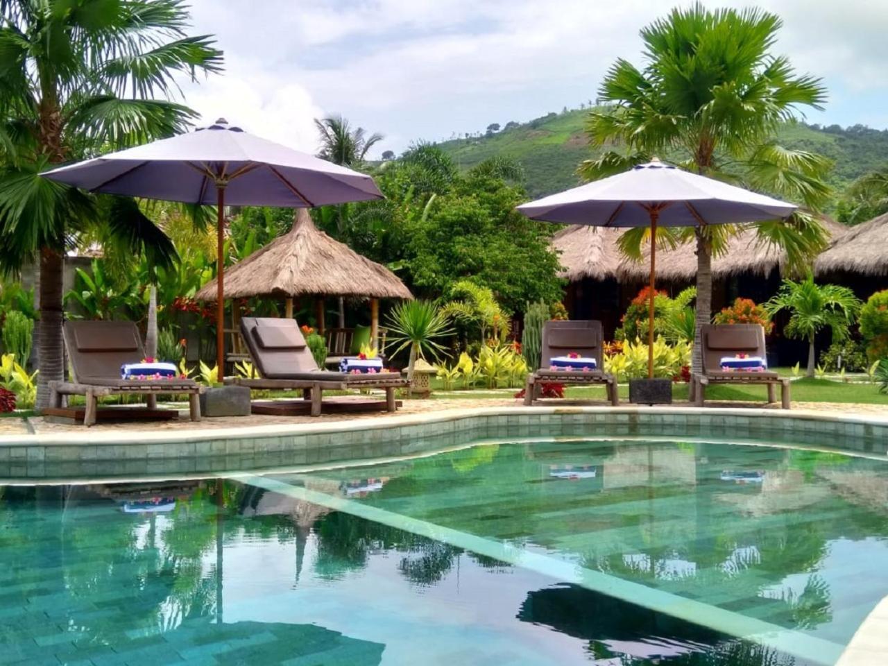 Aldi'S Bungalow Bed & Breakfast Kuta  Bagian luar foto