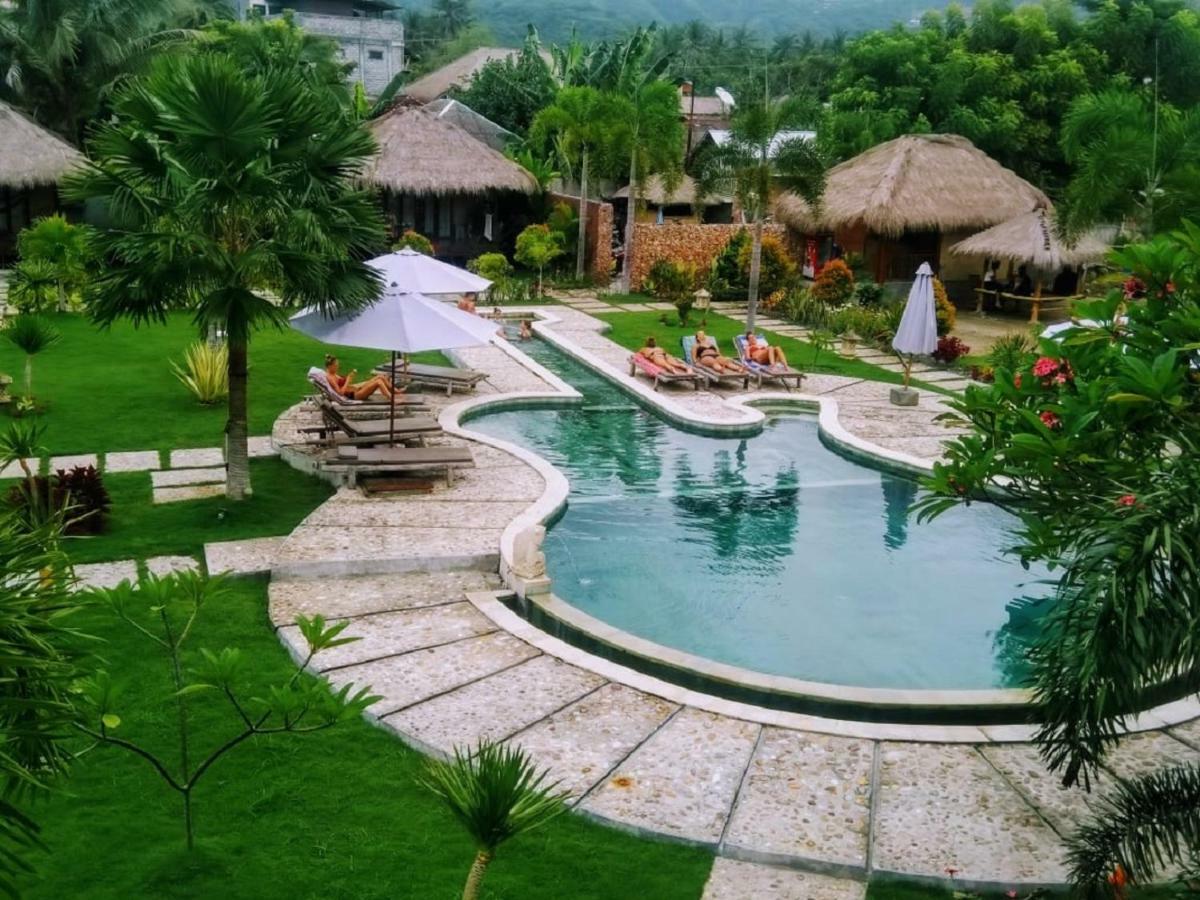 Aldi'S Bungalow Bed & Breakfast Kuta  Bagian luar foto
