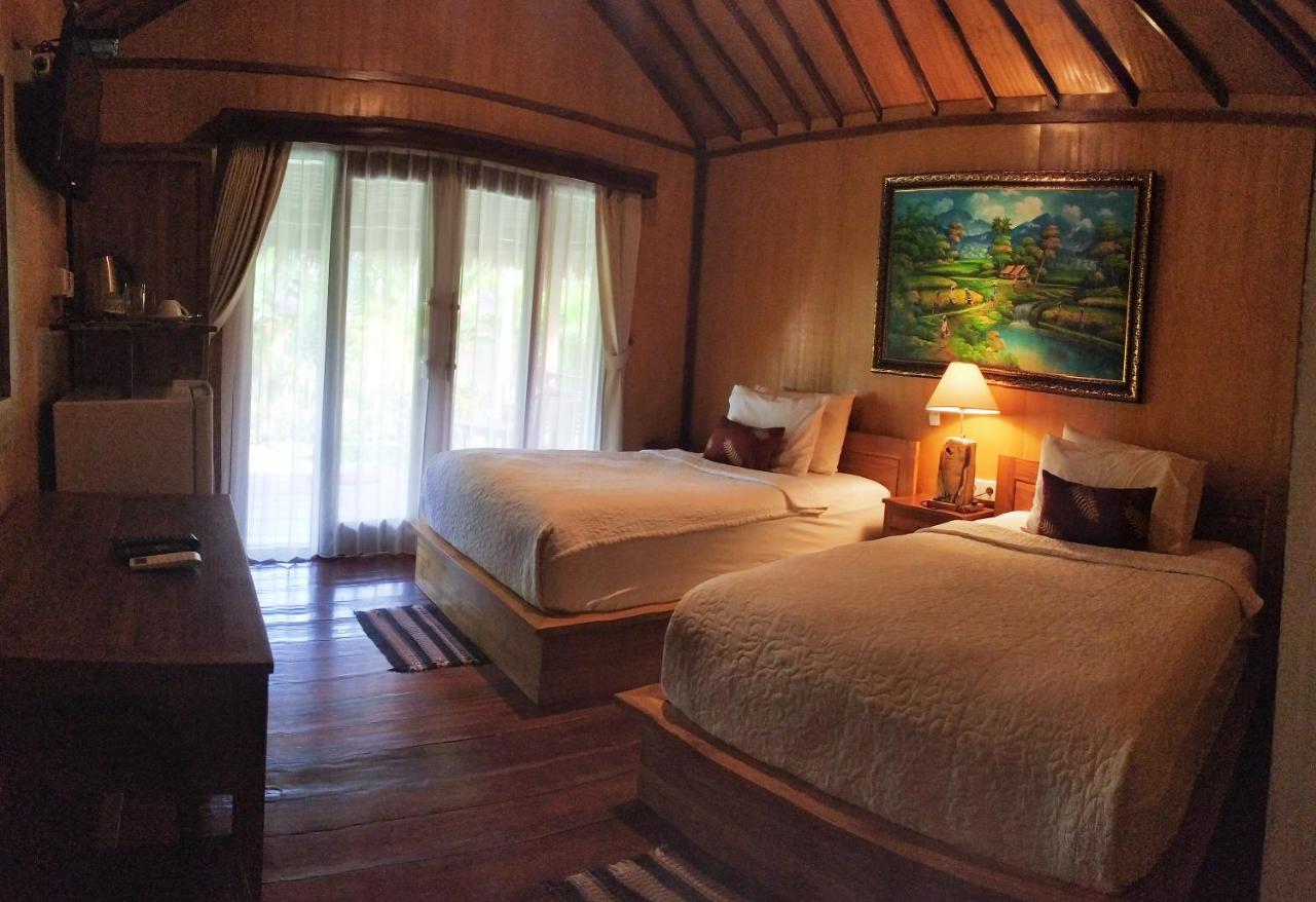 Aldi'S Bungalow Bed & Breakfast Kuta  Bagian luar foto