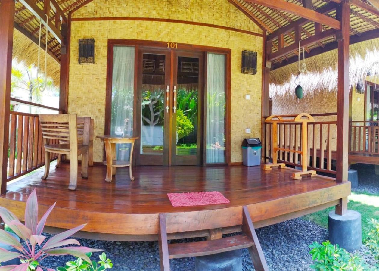 Aldi'S Bungalow Bed & Breakfast Kuta  Bagian luar foto